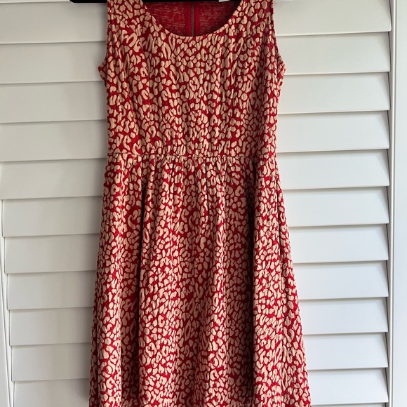 ANTHROPOLOGIE Maeve Caldera Red Animal Print Fit & Flare Dress - SzMedium - Picture 4 of 13